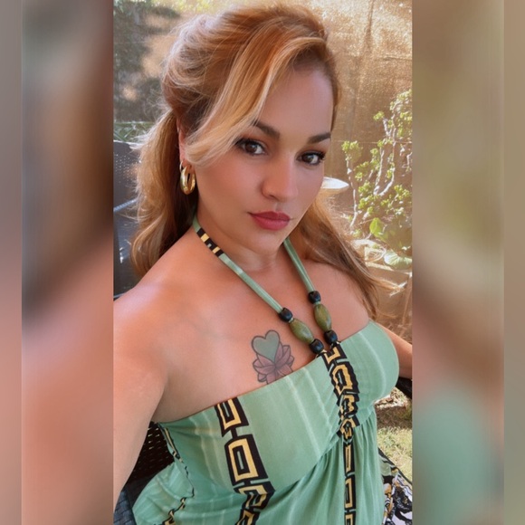 Meet your Posher Sue! - Picture 8 of 11